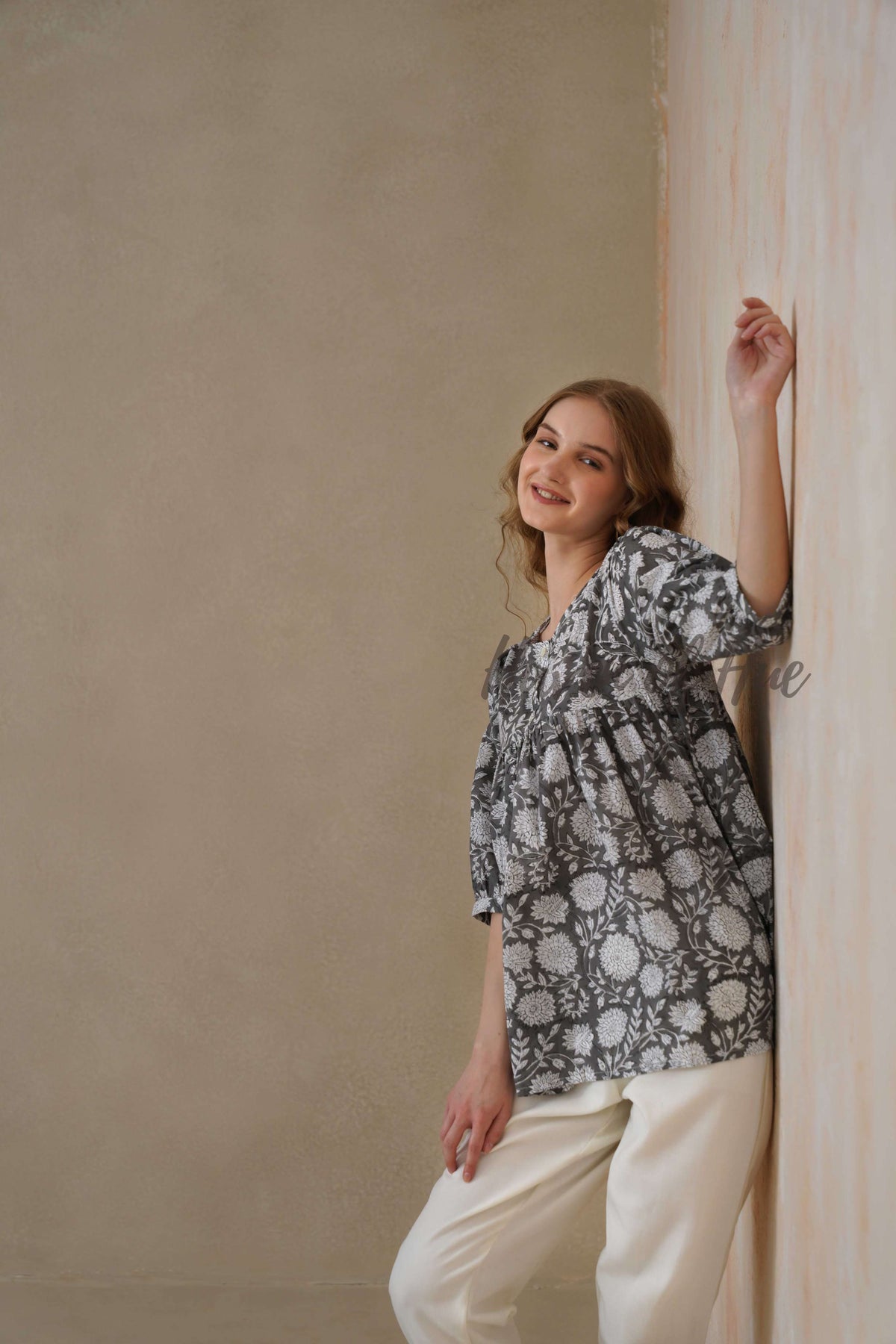 Women’s Gray Floral Hand Block Printed Cotton Relaxed Boho Blouse