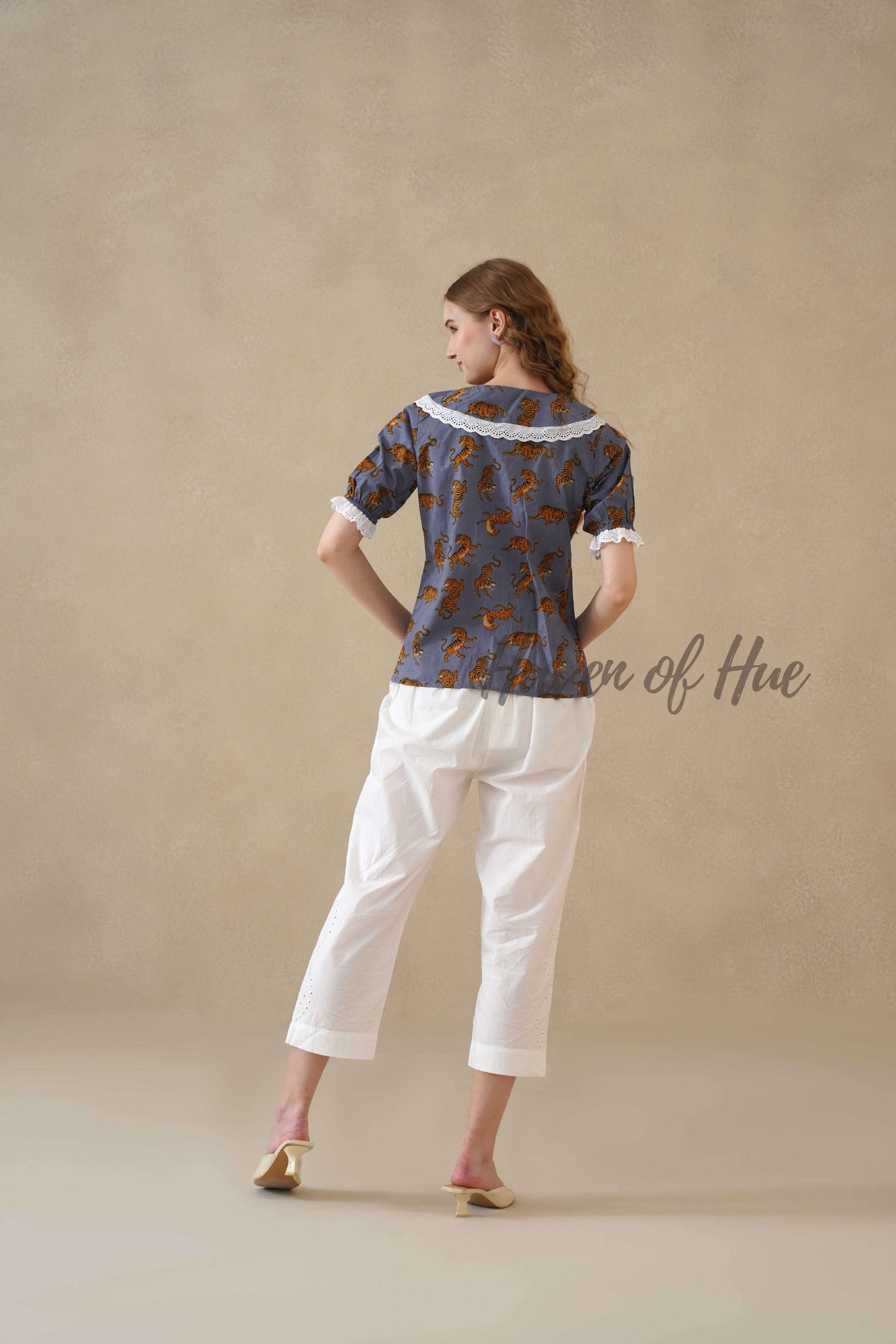 Women's Leopard Block Printed Cotton Blouse with Lace Peter Pan Collar