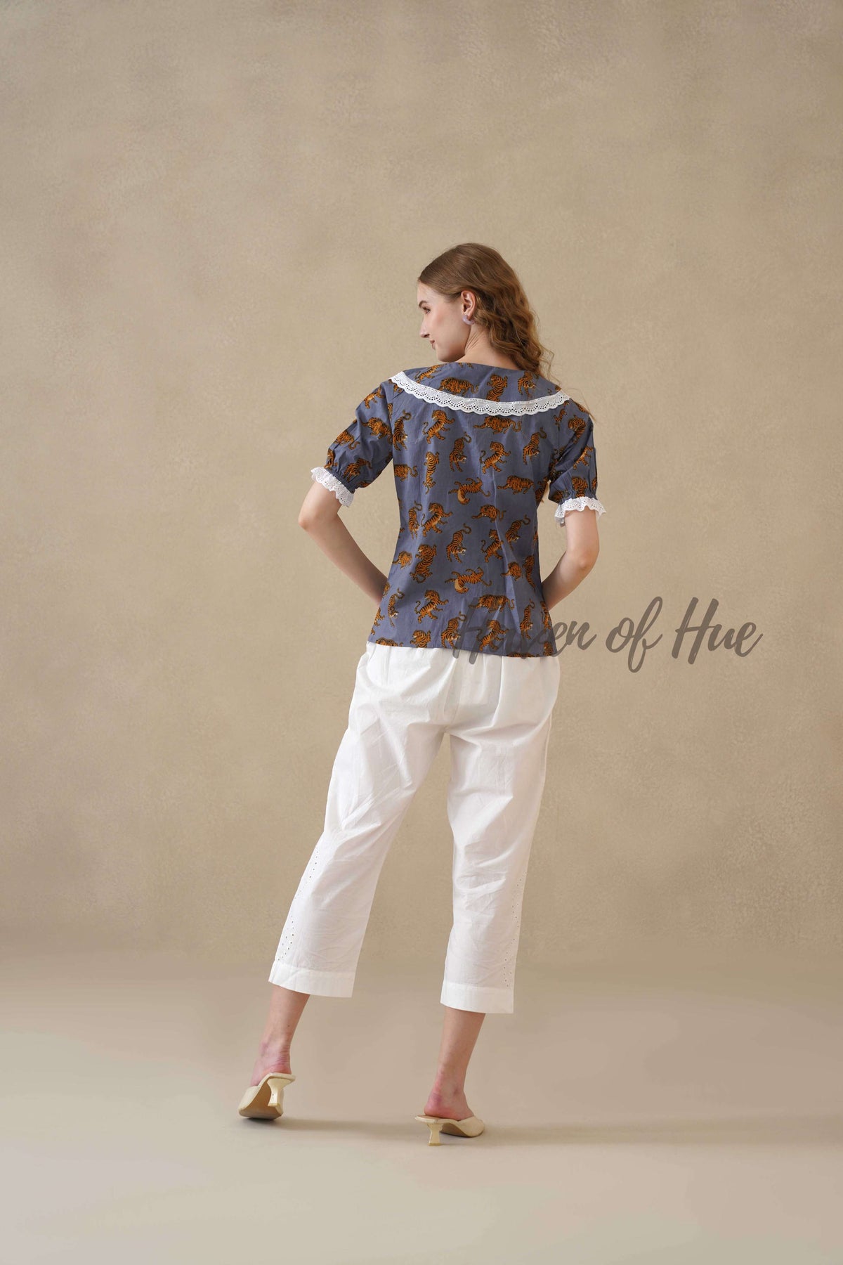Women's Leopard Block Printed Cotton Blouse with Lace Peter Pan Collar
