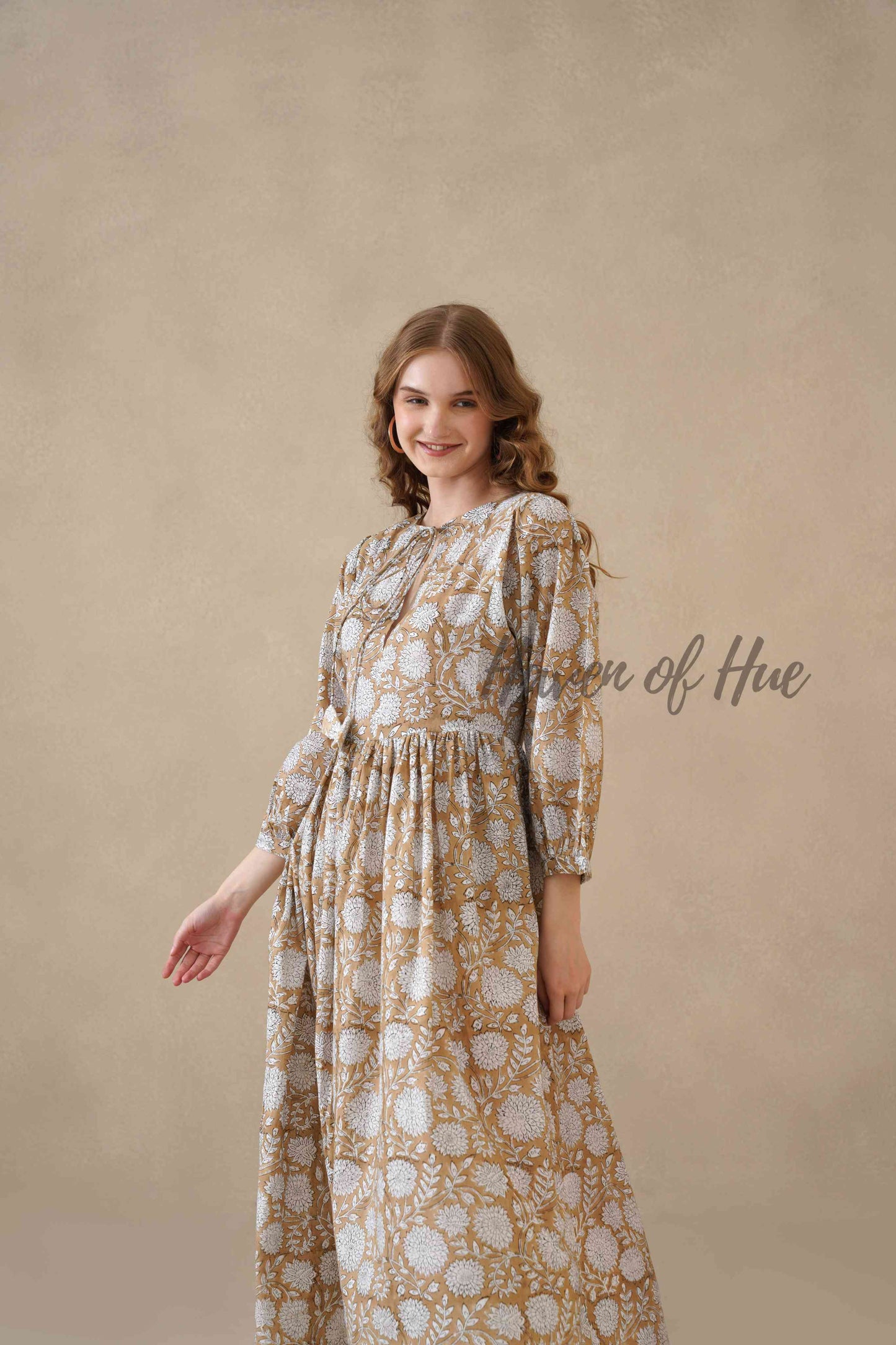 Brown Cotton Tiered Dress – Boho Floral Short Sleeve Midi