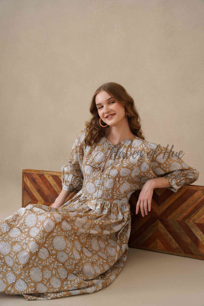 Brown Cotton Tiered Dress – Boho Floral Short Sleeve Midi