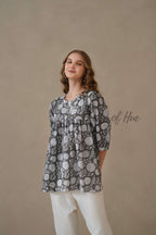 Women’s Gray Floral Hand Block Printed Cotton Relaxed Boho Blouse