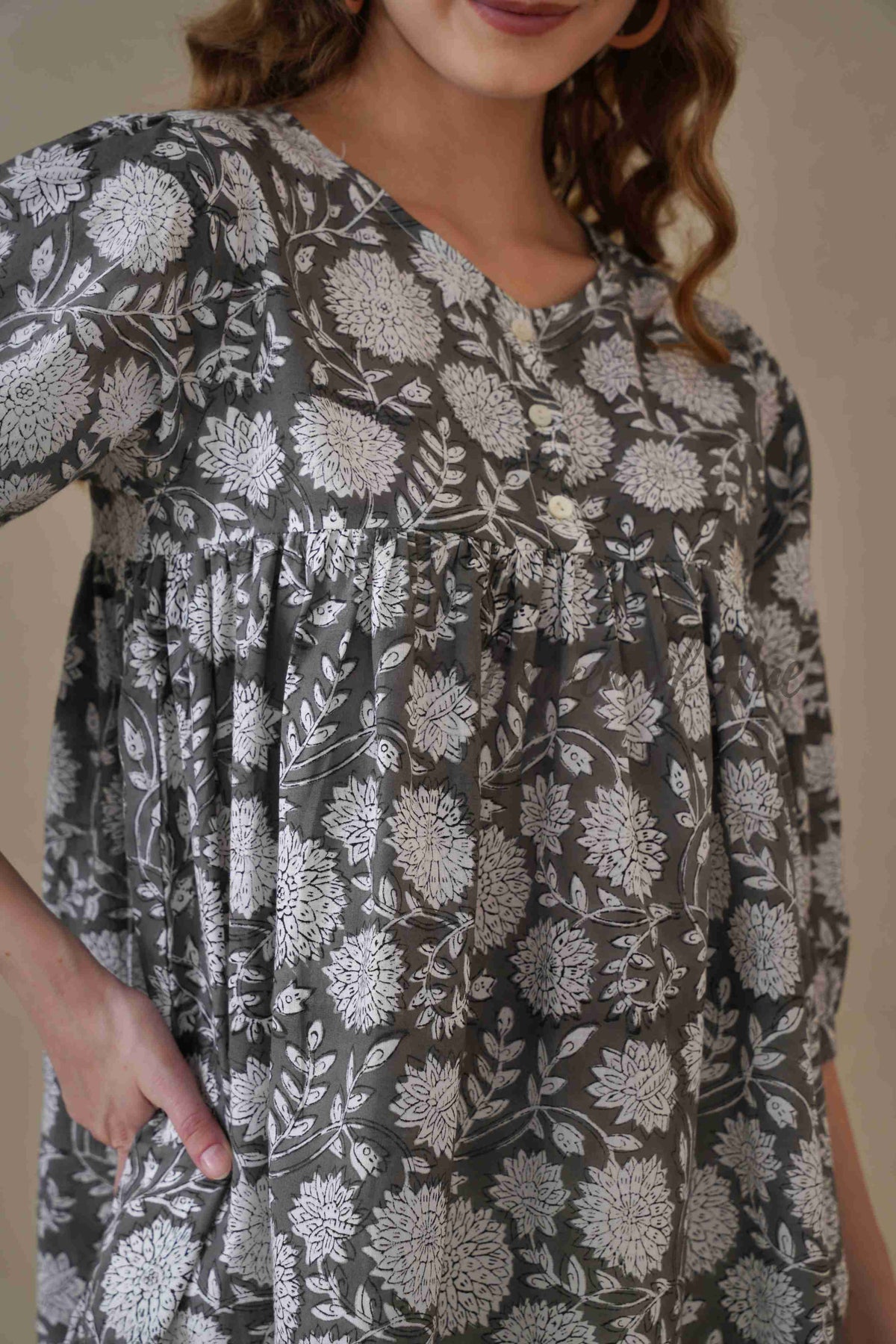 Women’s Gray Floral Hand Block Printed Cotton Relaxed Boho Blouse