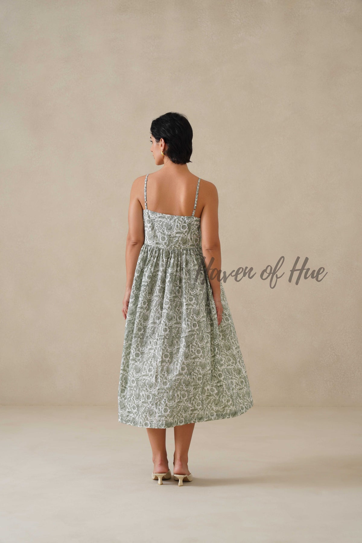 Cotton Midi Dress Summer Floral Print Sleeveless Boho Sundress for Women - Sage Green Relaxed Fit Casual Vacation Dress