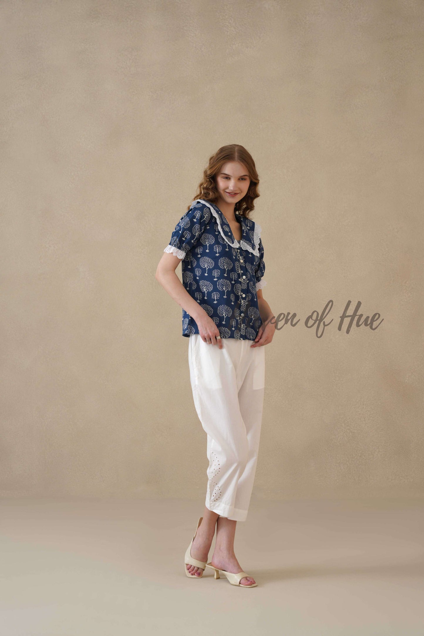 Women’s Indigo Blue Tree Print Cotton Top with Lace Peter Pan Collar