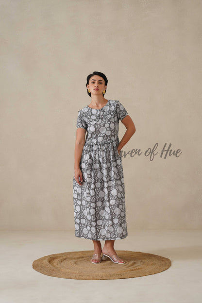 Women Cotton Tunic Top - Hand Block Print Peter Pan Collar Blouse - Grey Floral Boho Top - Artisan Crafted Relaxed Fit Summer Top