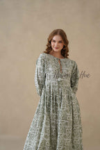 Green Cotton Tiered Dress – Boho Floral Short Sleeve Midi