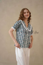 Women’s Multicolor Floral Cotton Top with Lace Peter Pan Collar
